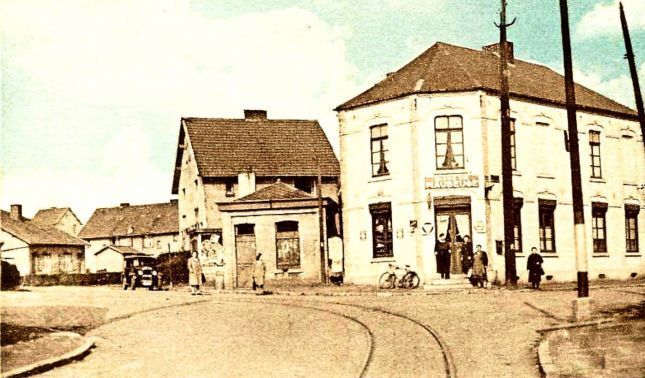 afe_tabac_de_Montplaisir_Maubeuge_davant__je_pense_les_annees_50